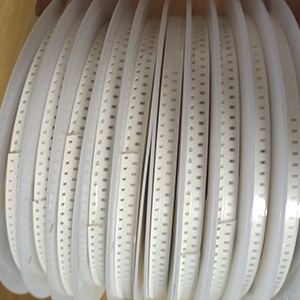 深圳風(fēng)華貼片電容代理商：貼片電容代理商售賣多少種電子元件？