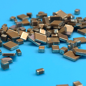 三星貼片電容代理商：電容的價(jià)格越高越好嗎？